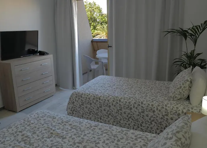 Piramides Адехе