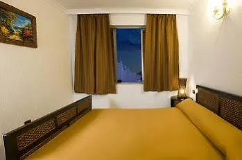 Apartment Piramides *