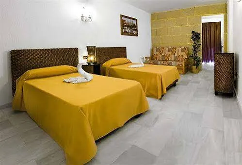 Piramides Apartment Costa Adeje (Tenerife)