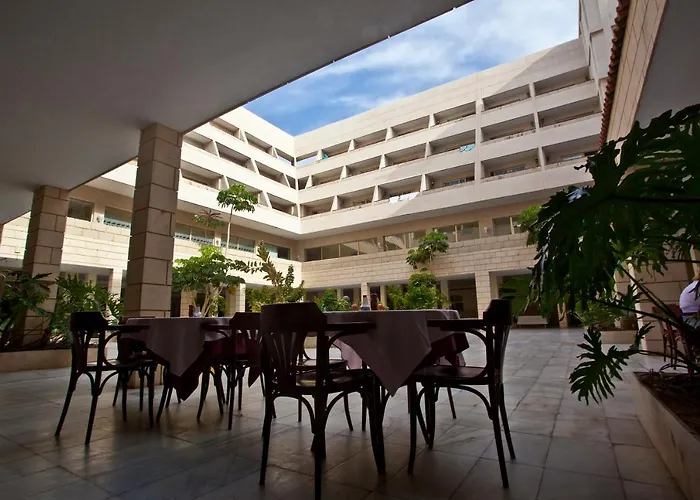 Piramides Apartment *